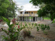 Casa Idalia on Utila South Shore