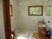 Kenap Tree Apartment - Bathroom
