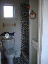 Annex - Starboard side Bathroom