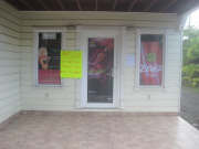 Utila Beach Buns - Storefront