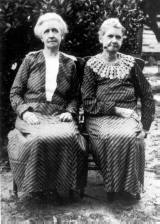 Susan & Tidda Cooper - Click to enlarge