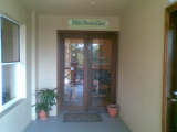 Utila Dental Care - Entrance
